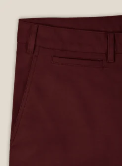 Italian Maroon Cotton Stretch Shorts 10 Italian Maroon Cotton Stretch Shorts -Studiosuits Shop italianmarooncottonstretchshortslook 4
